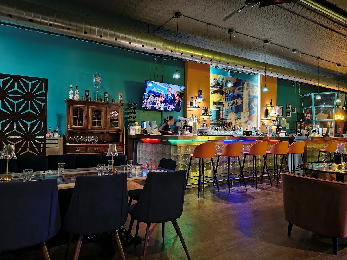 Havana Restaurant & Cocktail Lounge Photos 2